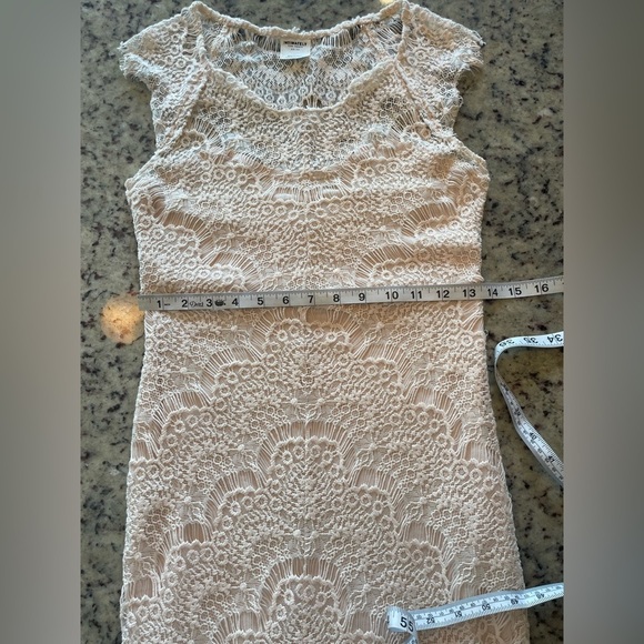 Women’s free people stretch, eyelash Lace Dress in Cream size XS - Picture 4 of 7